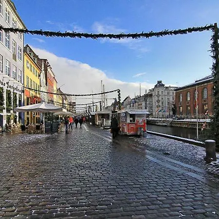 Ideal For Couples & Small Groups By Nyhavn Canals * Copenhagen