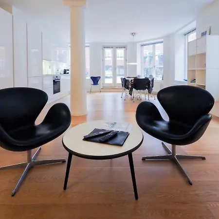 Ideal For Couples & Small Groups By Nyhavn Canals Apartment *