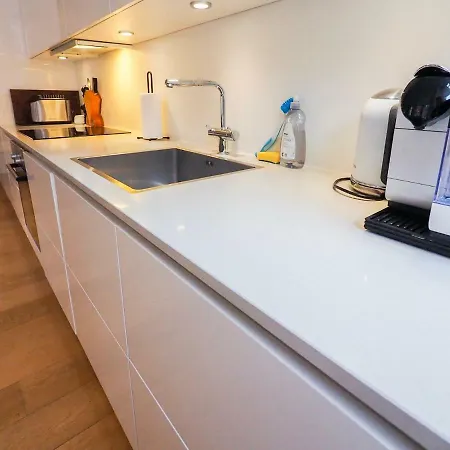 Apartment Ideal For Couples & Small Groups By Nyhavn Canals *