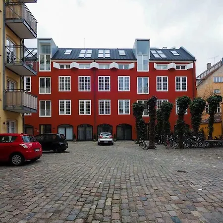 Ideal For Couples & Small Groups By Nyhavn Canals Apartment *